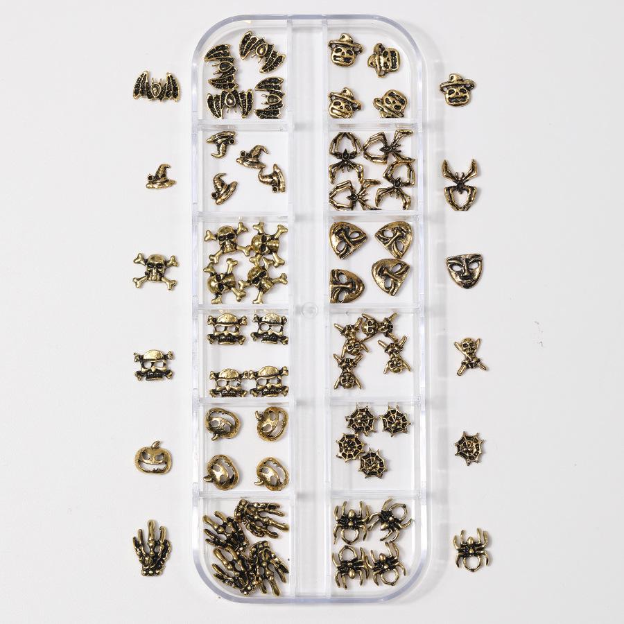 2024 Halloween Nagelkunst Set: Totenkopf, Geist, Spinne & Fledermaus Legierungsdekorationen