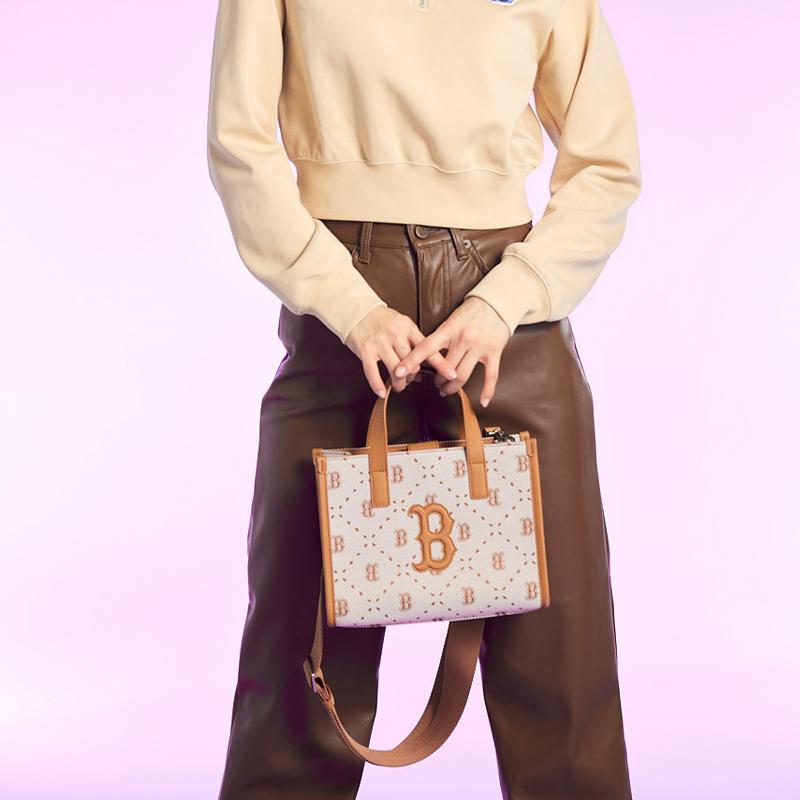 New MLB Synthetic Leather Tote Bag Shopping Bag Handbag Crossbody Bag Shoulder Bag Small Size Women's Brown 3AORS013N-43BRS