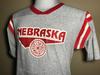 Vintage 80s Nebraska Cornhuskers V-hals T-shirt Maat M Medium