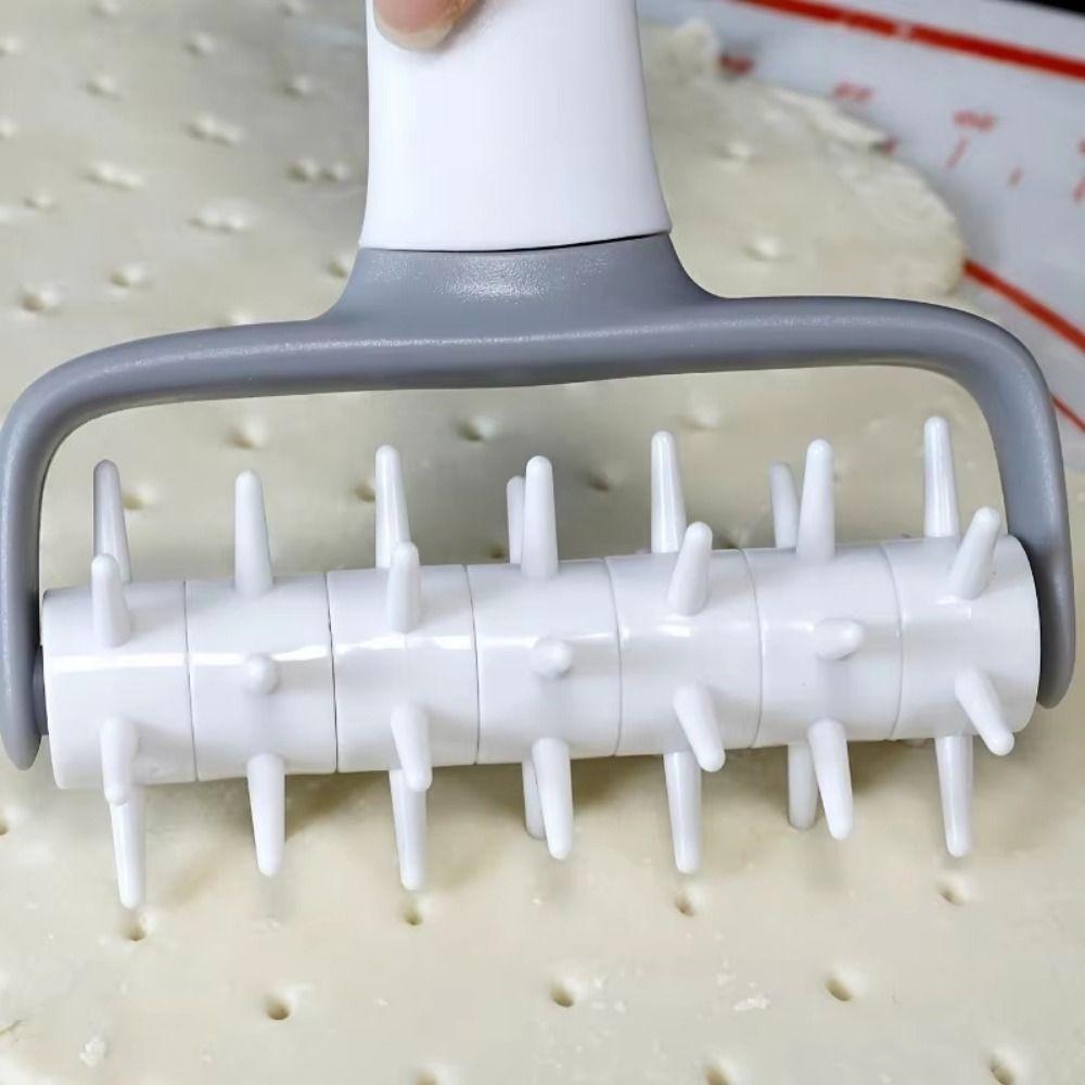 Embossing Design Pizza Dough Docker Roller Creative Pizza Docking Tool Pizza Making Accessories