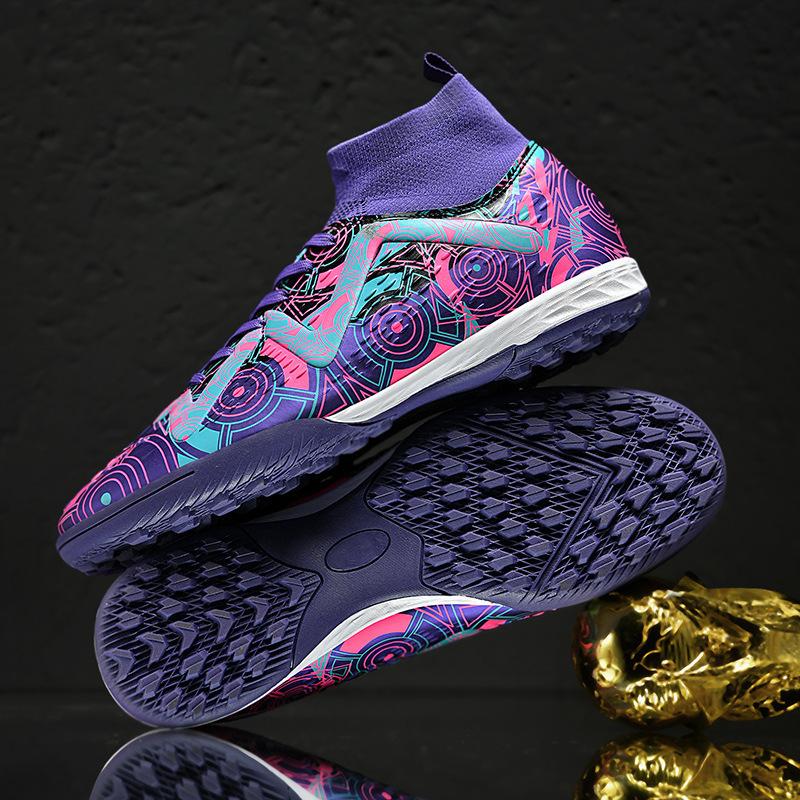 2025 foreign trade nail broken football shoes training new men's football shoes long nails high price