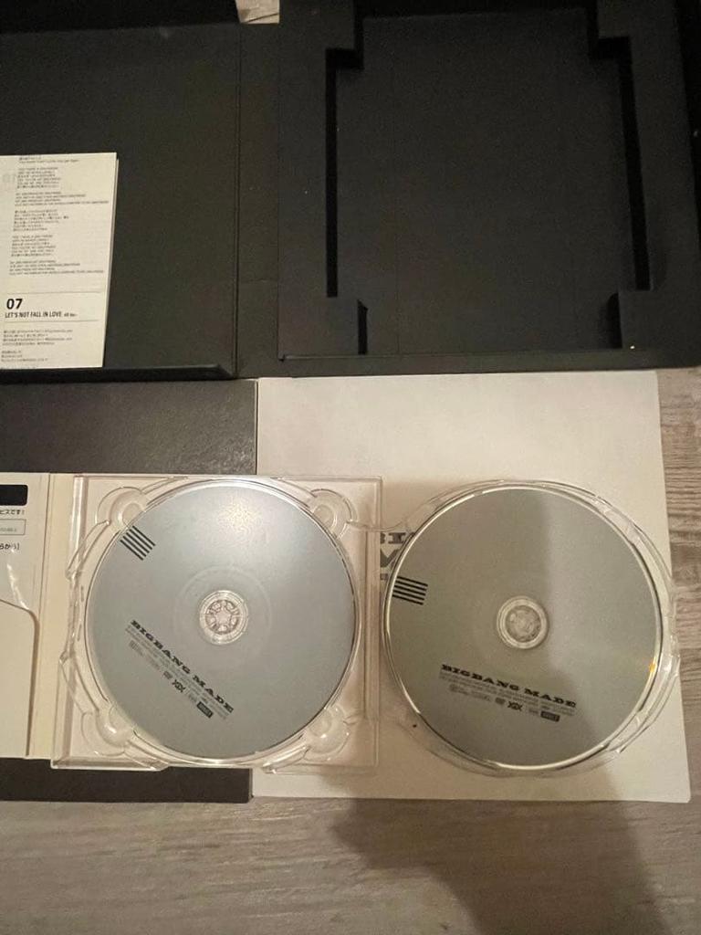 [USED] BIGBANG MADE CD, DVD, poster, photobook album