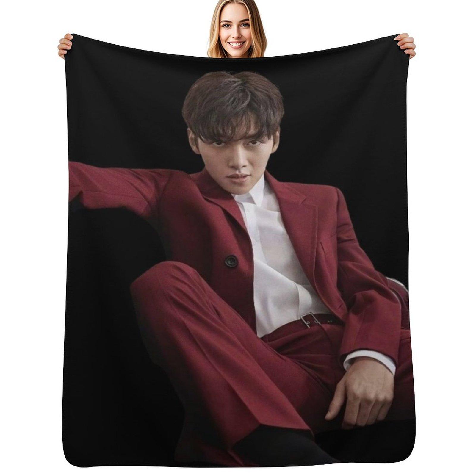 Ji chang-wook Throw Blanket Soft Comfort Blanket for Reading Watching TV Size: 75*100cm, Weight: 230 GSM