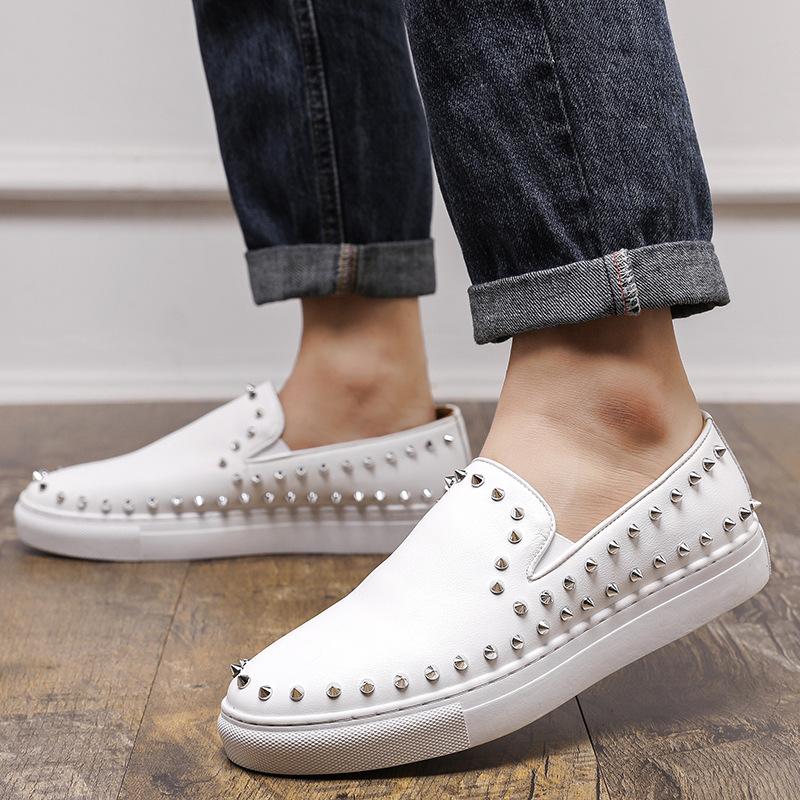 Large Size Four Seasons New Men's Low-top Casual Fashion Foot Leather Shoes Trend Rivet Men's Shoes