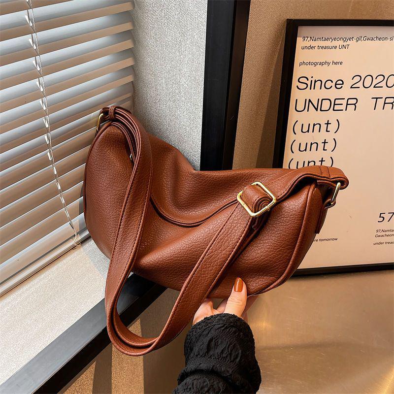 Retro Style Large Capacity Dumpling Crossbody Bag