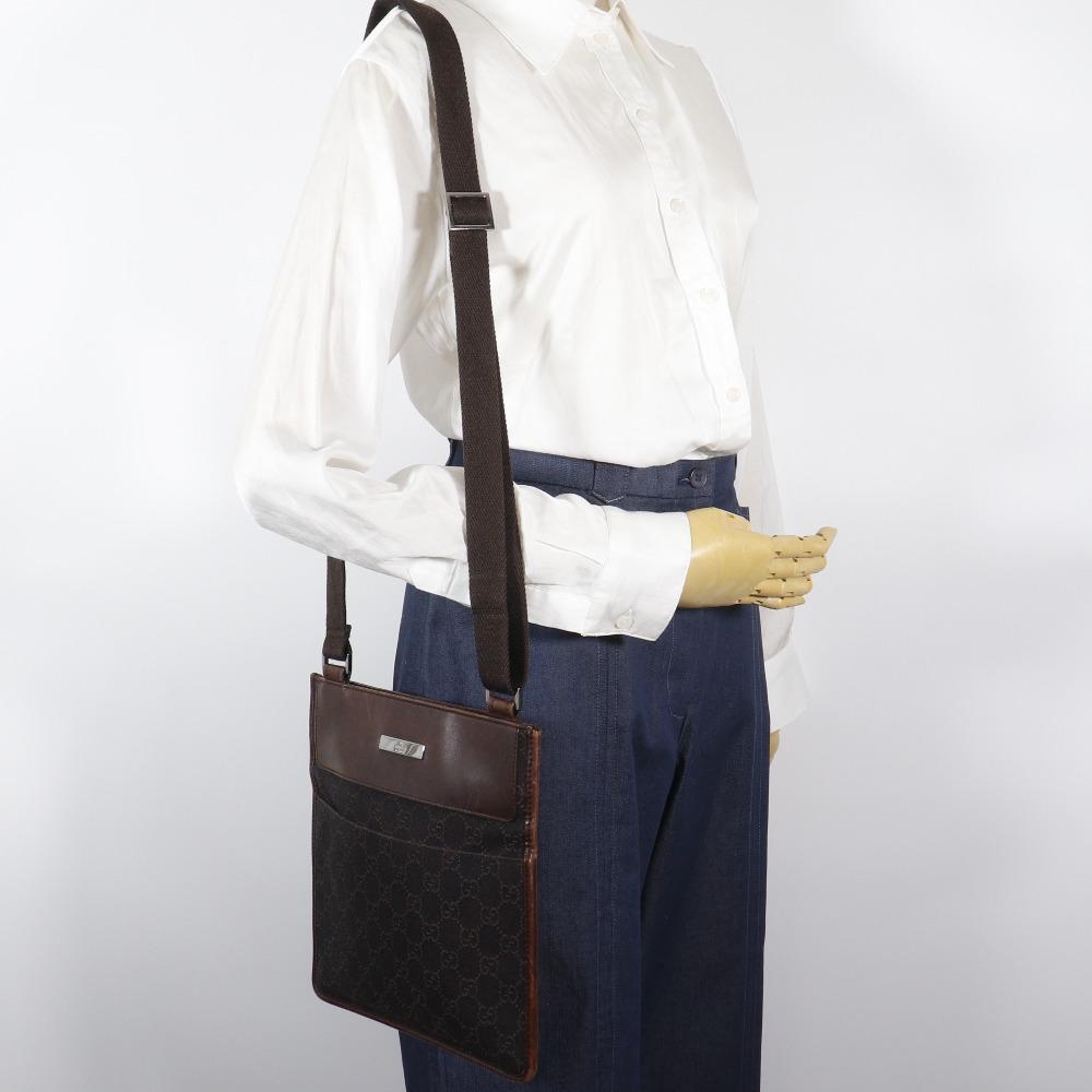 GUCCI Shoulder Bag 27639 Brown GG canvas mens Used