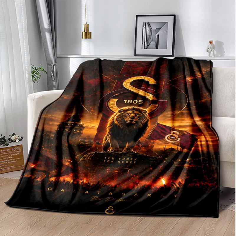 Galatasaray Flannel Blanket Soft Warm All-Season Throw, Design for Camping, Car Travel, Hiking Sofa, Bed, Office Perfect Gift for Parties