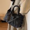 Large Capacity Travel Bag Versatile Casual Tote Shoulder Crossbody Luggage Bag for Women Stylish Handbag Travel Companion