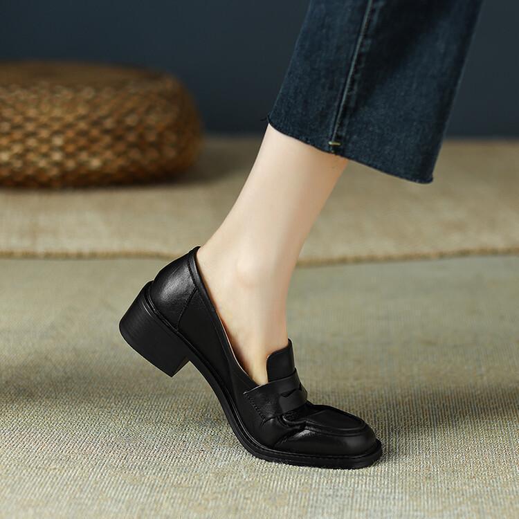 French retro square head low-heeled single shoes versatile loafers British thick-heeled small leather shoes women's spring 2025 new models