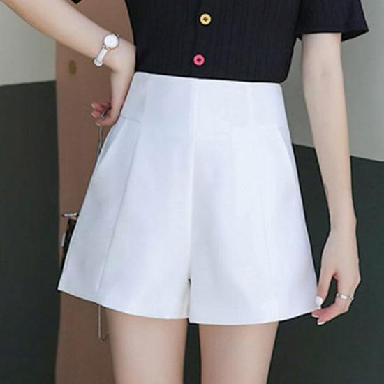 

Лето 2024 Шорты-костюм женские с завышенной талией А-силуэта, стройнящие - Свободный крой, Широкие брючины, Короткий рукав. XL белый