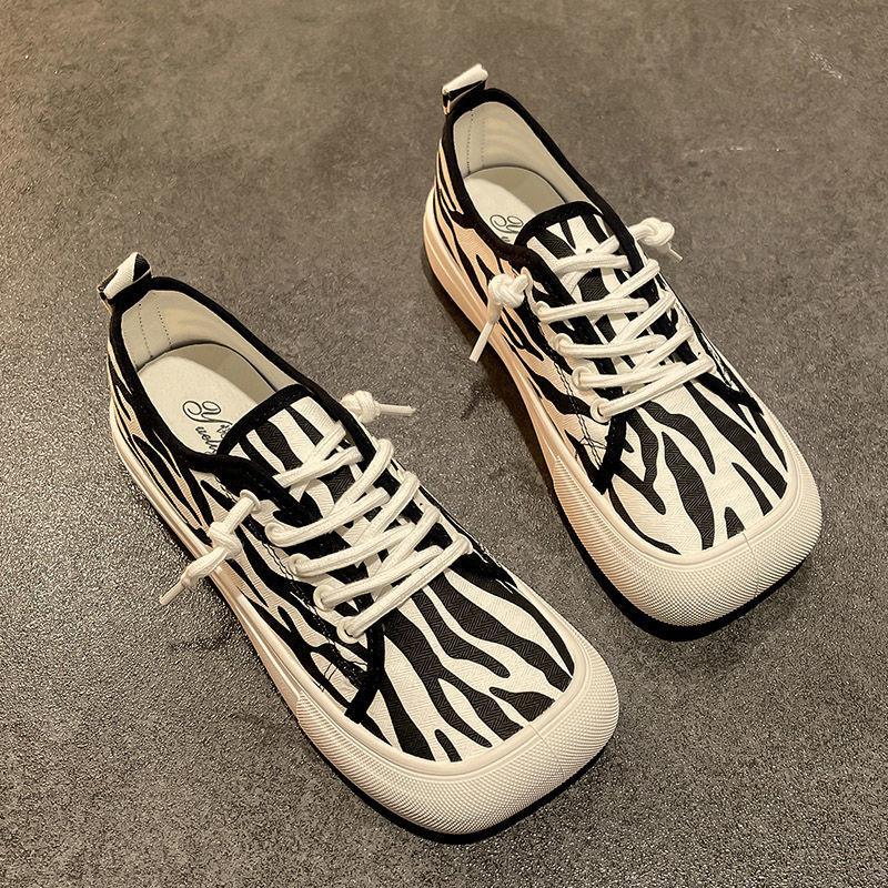 Wide Feet Square Toe Canvas Loafers Women's Leisure Lace Up Sneakers Platform Leopard Zebra Print Shoes Student Running Shoes