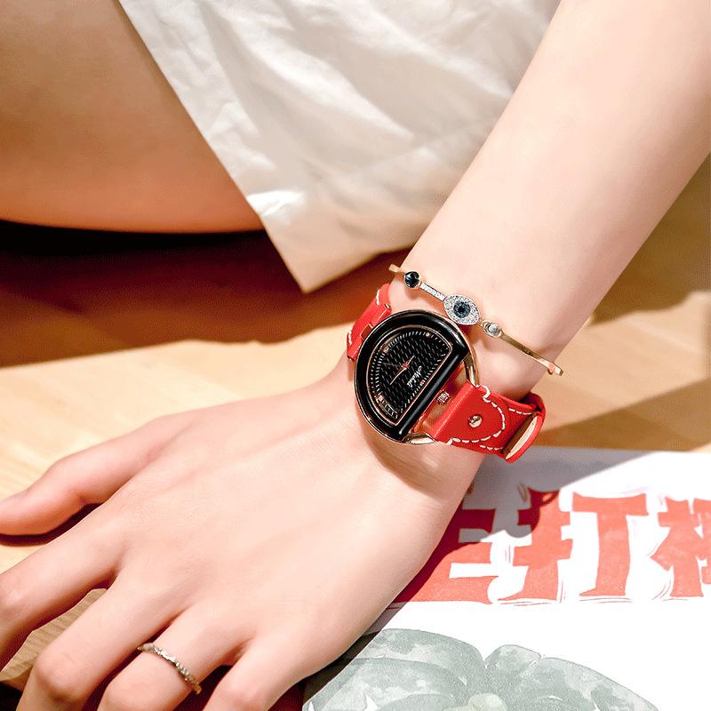 Fashion Trend Cowhide Strap Women'S Watch Retro Temperament Versatile Waterproof Watch Women