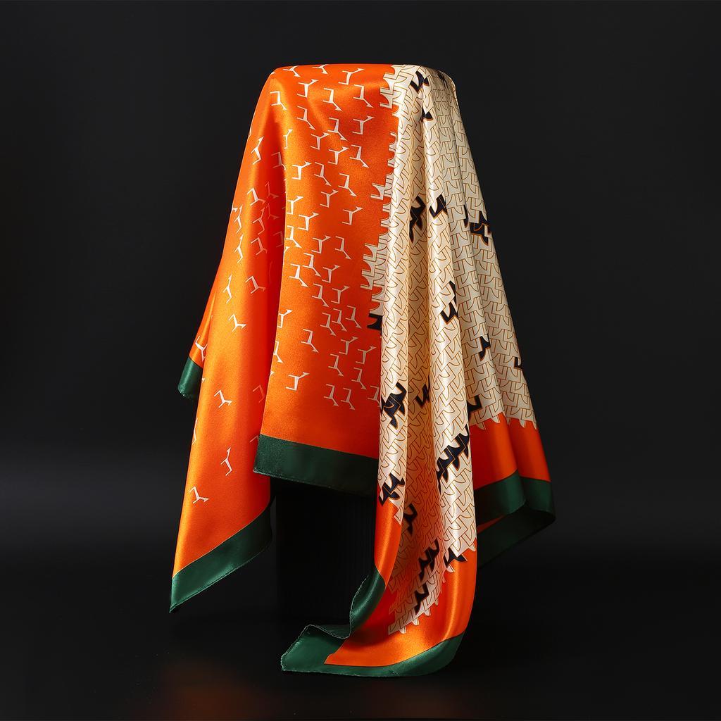 Europe America Kerchief Four Seasons Popular Silk Scarves Luxury Style Sunscreen Square Shawls New Fashion 90X90CM Headcloth