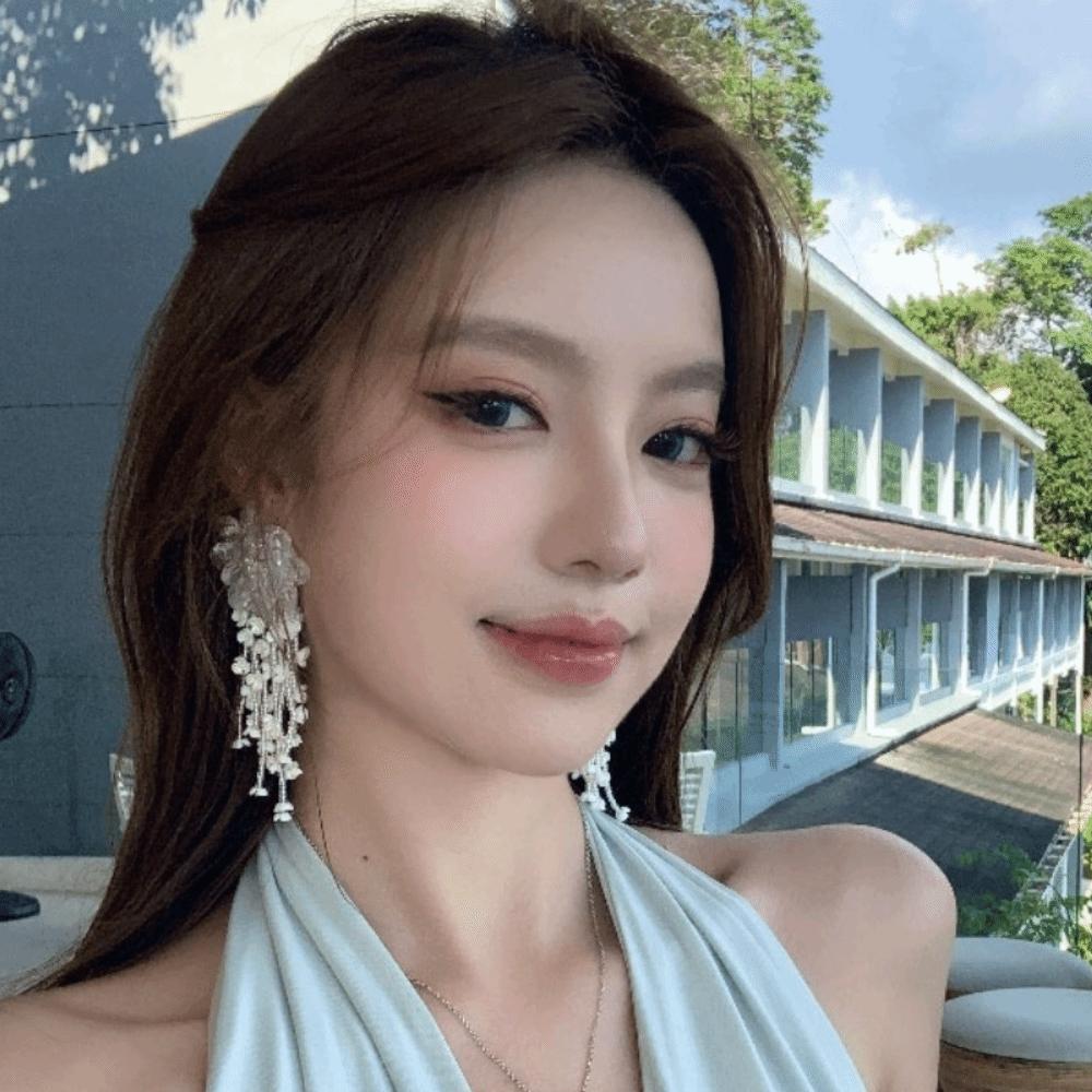 Rhinestone Floral Tassel Earrings Luxury Long Ear Drop Brilliant Crystal Beads Ear Drop  Party