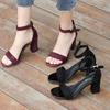 Sandali Estivi da Donna Moda 2025 Tacco Medio Alto Outdoor Sandalias Eleganti Scarpe da Sposa Nuziali Taglie Forti 34-40 Cinturino con Fibbia