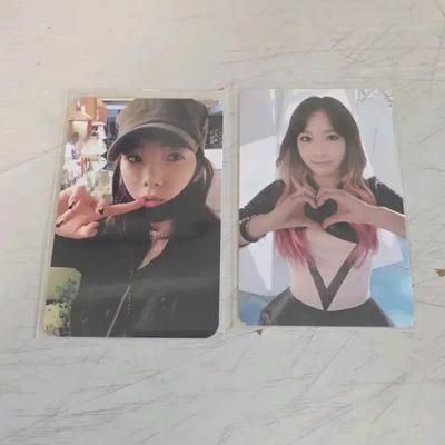Girls' Generation Taeyeon Photo Cards (2 Types)