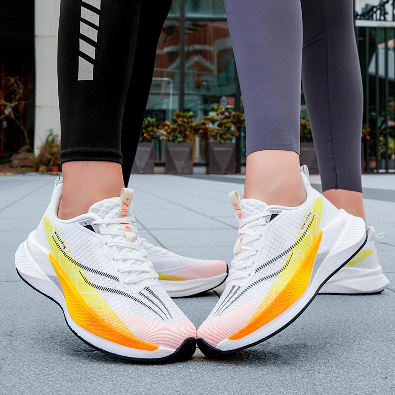 Herren Sports Spezialität Marathon Laufschuhe Carbonplatte Atmungsaktiv Leichtgewicht Damen Bequem Sportlich Rutschfest Dämpfung Stabilität Sneaker