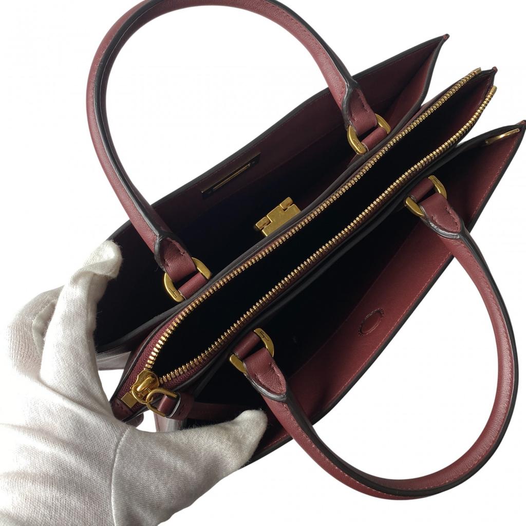 Used Salvatore FerragamoShoulder Bag Bordeaux leather Women