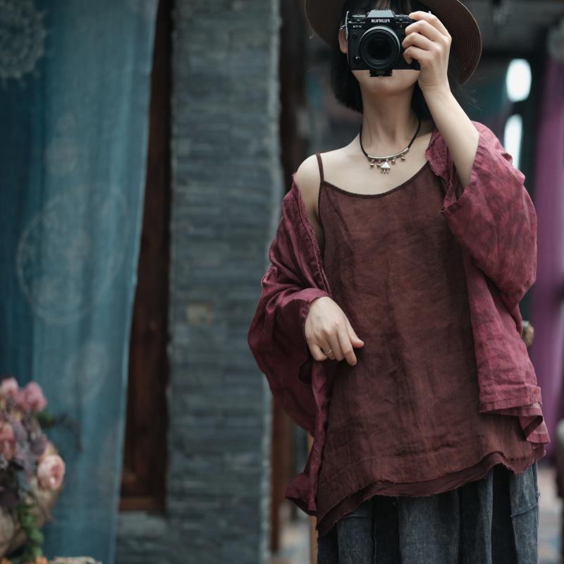Versatile Ramie Loose Camisole with Frayed Edges - Zen Atmosphere, One Twist Red