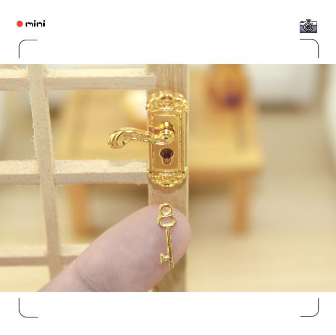 1/6 1/12 Doll House Simulation Miniature Mini Retro Patterned Door Lock Model Decor