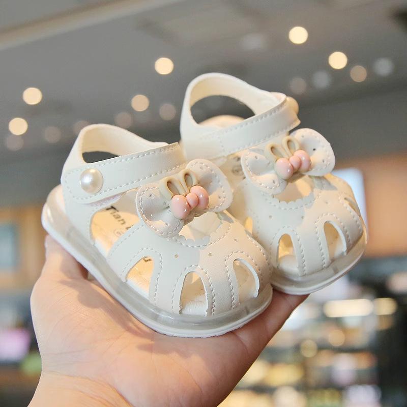 Baby Closed-Toe Bunny Bow & Pearl Decor First Walker Sandals 16 бежевый