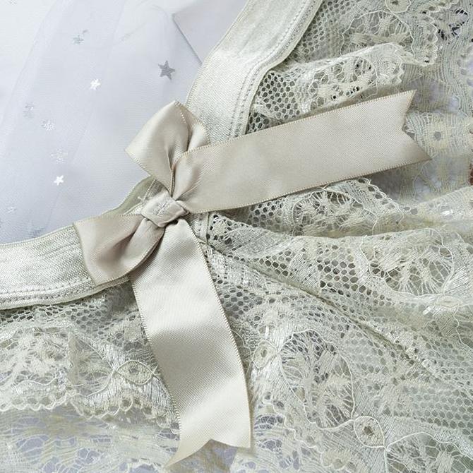 Úžasné ženy Spodní prádlo Bowknot Krajka Spodní prádlo Dámské Sexy T-záda Tanga Průhledné Kalhotky Japonský styl Transparentní kalhotky