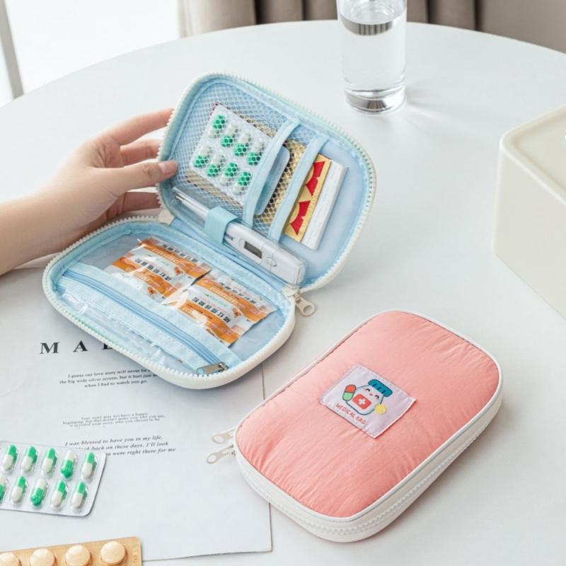 Large Capacity Waterproof Medicine Portable Durable Nylon First Aid Storage Bag For Travel Camping Home Emergency Use
