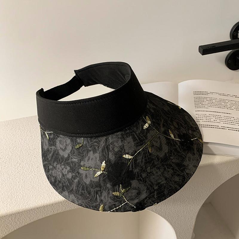 Embroidered Wide Stylish Brim Sun Hat For Women And Men Perfect For Summer Beach Vacations