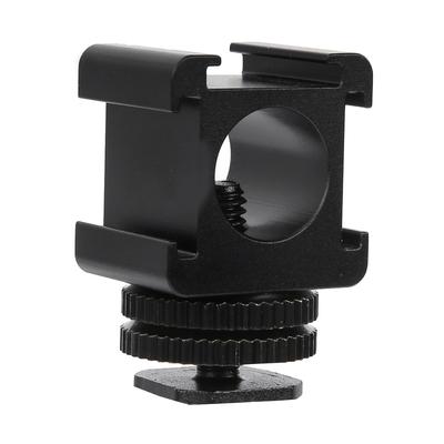 Adattatore in Metallo Tripla Slitta a Caldo per Fotocamera per Microfono Luce Video LED Monitor