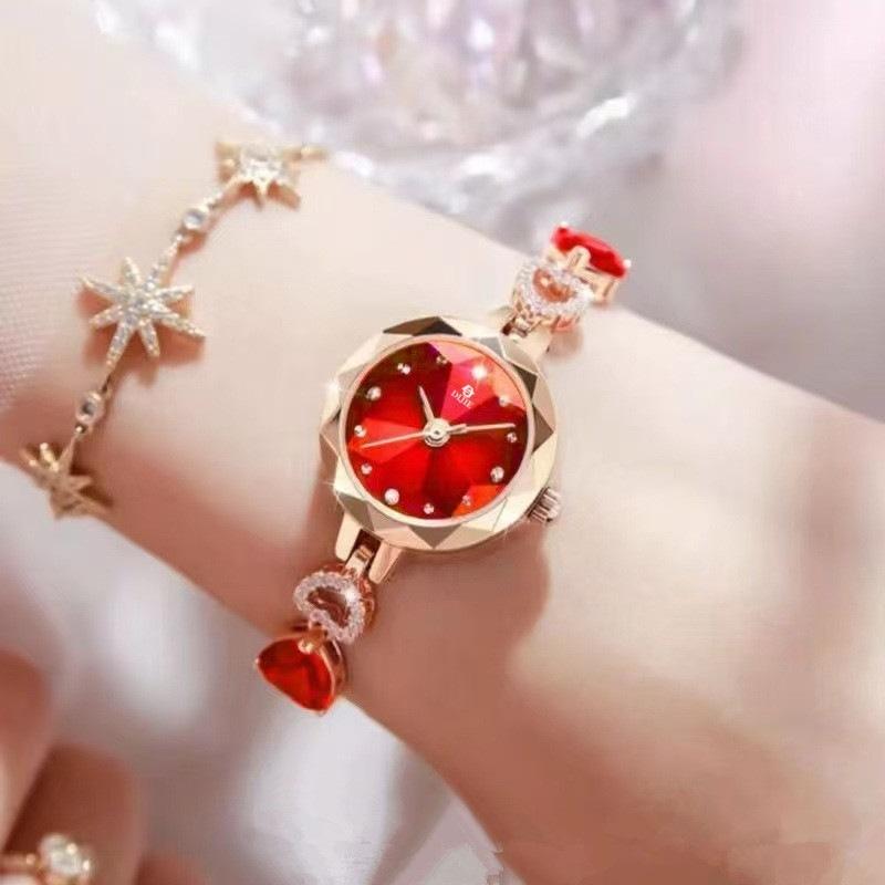 Women'S Watch With Diamonds, Light Luxury Hand Temperament, Linked List, Waterproof Lucky Four-Leaf Clover, Simple Watch, Women'S Small Red Watch