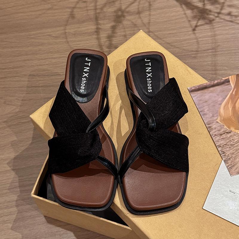 Retro Cross Belt Simple Fairy Open-toed Sandals Female Summer New Wedges Square Head Wear Comfortable One-word Slippers
