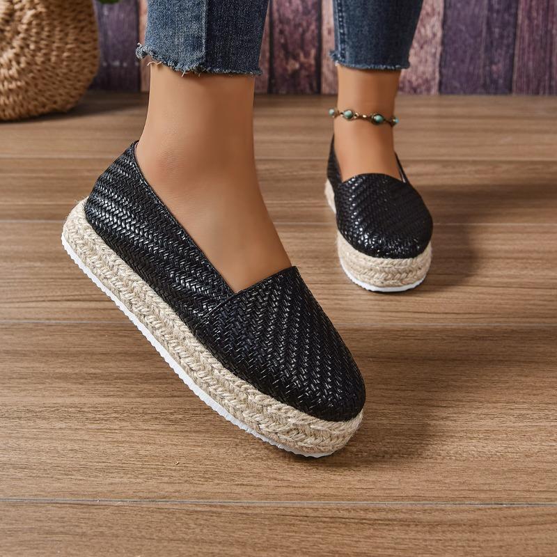 Women's Loafers Spring and Autumn Women's Flat Sneakers Fashionable Breathable Sliding Single Shoes Comfortable Large Size 35-43