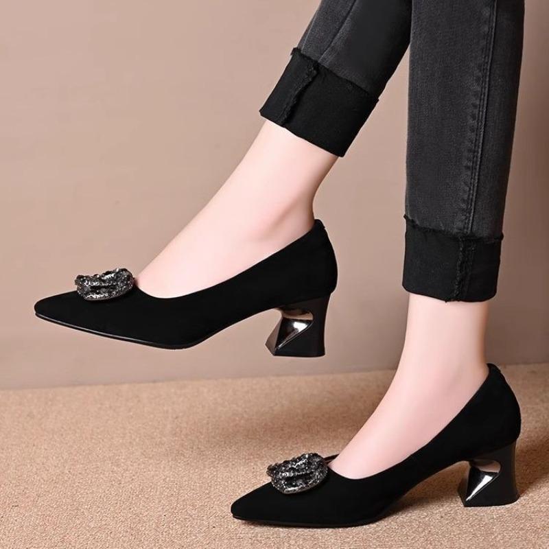 Rhinestone Low-heeled Shoes Pointed Single Shoes Women's New Women's Fashion Black Not Tired Feet Women's Shoes Autumn Light Mouth Shoes