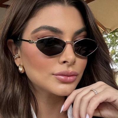 Luxury Metal Brand Sunglasses For Women Rhombus Designer Fashion Sun Glasses Stylish Popular Small Square Sunglasses