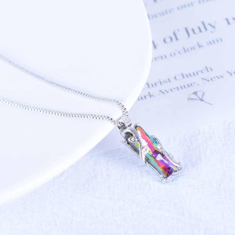 

Стильное унисекс ослепительное многоцветное квадратное ожерелье с камнями