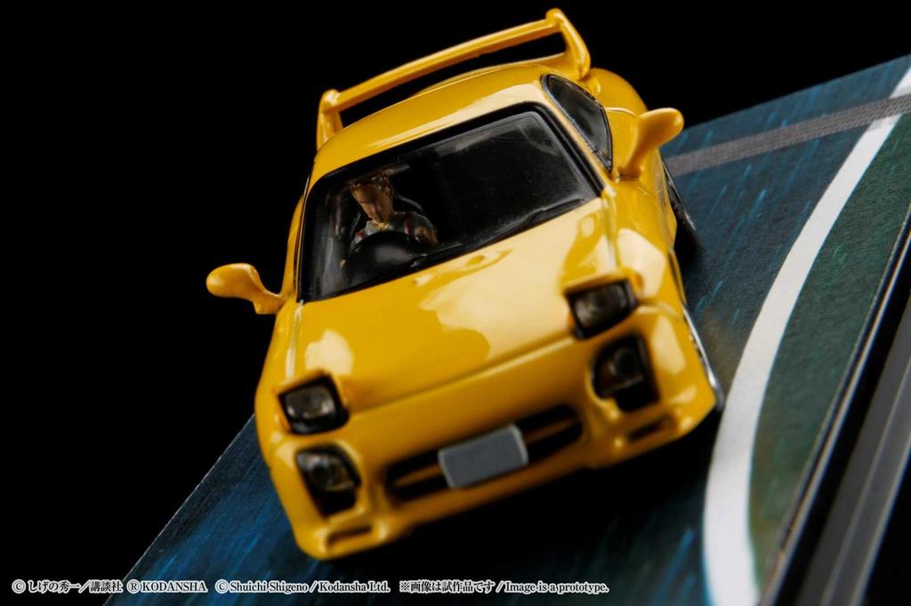 Mazda Project Takahashi 1/64 RX-7 (FD3S) D/Keisuke (Diorama Set)