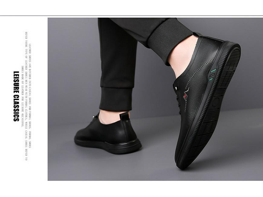 Men's Versatile Lightweight White Leather Slip-On Casual Shoes - Summer 2025 Collection