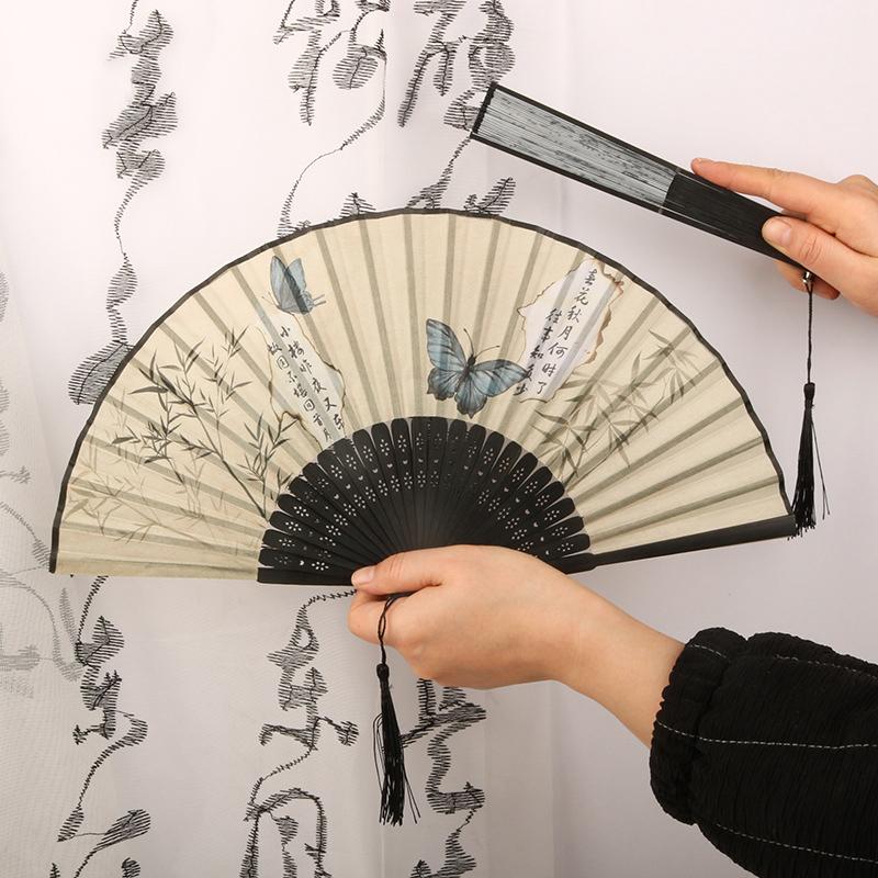 38cm Retro Aesthetic Folding Fan, Lightweight and Portable Capable of Handling Eastern Elegance