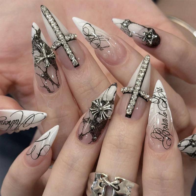 Le Fan Gothic cross letter wearing nail art fake nails Spice girl cool spicy nail piece nail piece wholesale