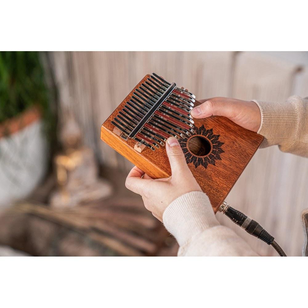 Sonic Energy Electric Kalimba Sound Hole Pickup Mahogany 17 Keys C Major Scale PKL1708H Case Bag Cloth Tuning Hammer Included