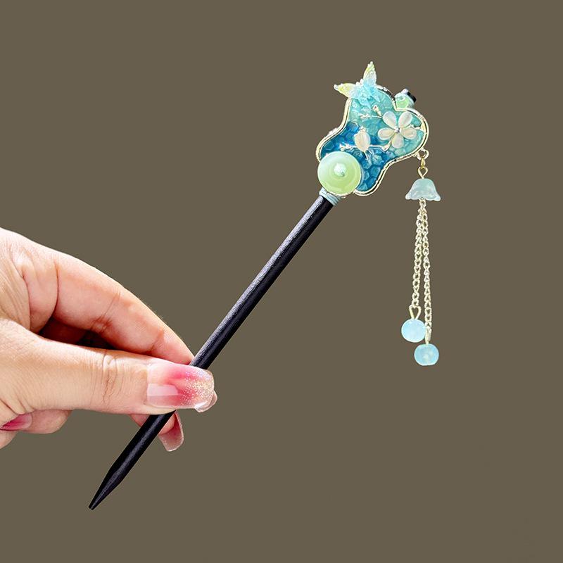 Ebony Hairpin with Tassels - Banana Leaf Design for Hanfu Hairstyles