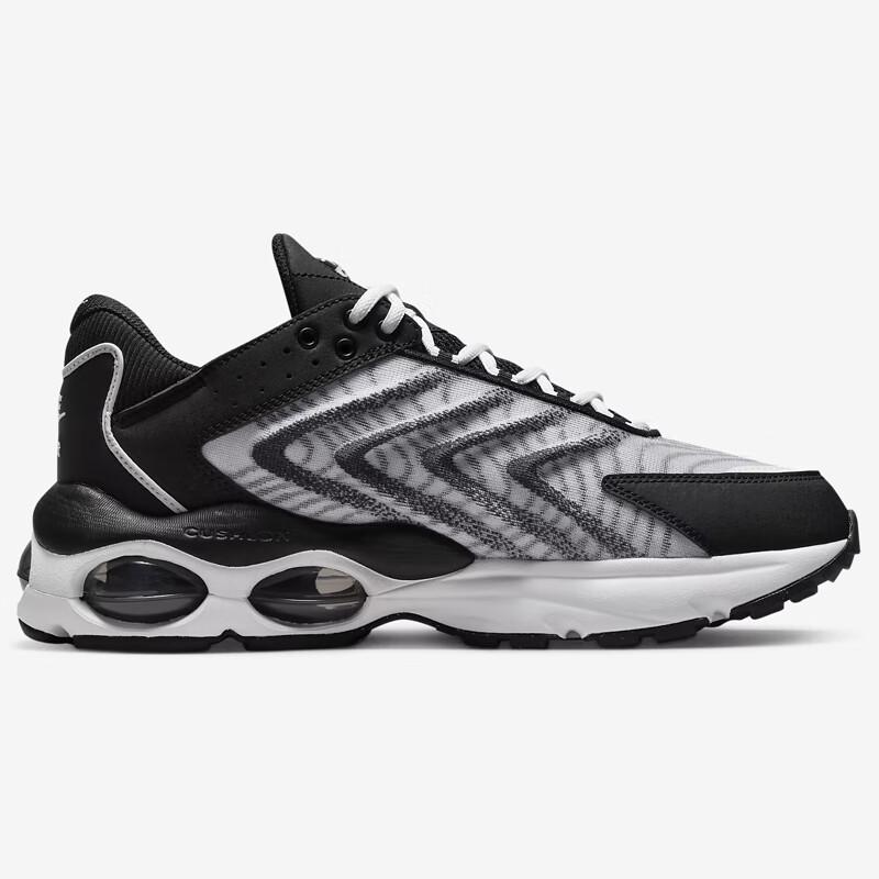 Nike Air Max TW Men's Lifestyle Sneakers