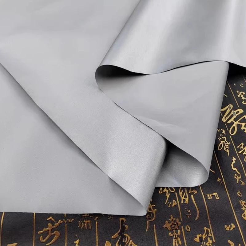 210D Silver Coated Cloth Sunscreen Thin Oxford Waterproof Fabric 180T Black Glue By The Meter for Raincoat Umbrella Tent Sewing