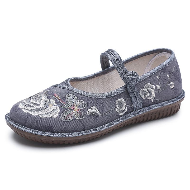 New spring cloth shoes women's fashion Hanfu flat-soled handmade embroidered shoes middle-aged mother soft-soled shoes