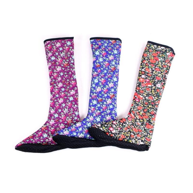 Winter socks for cold weather, pretty women s socks, fleece-lined, warm, wooden type Long wooden type