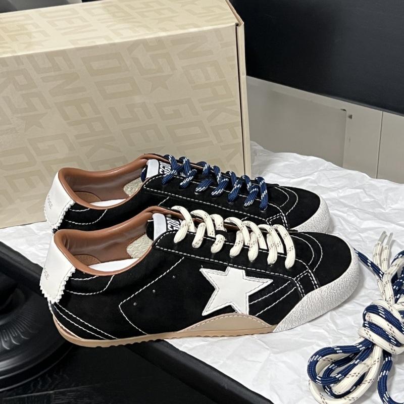 

Звездные маленькие грязные туфли делают старые маленькие белые туфли женскими 2025 осень новые грязные туфли круглый носок обувь на платформе повседневные нравственные тренировочные туфли тренд 38 чёрный