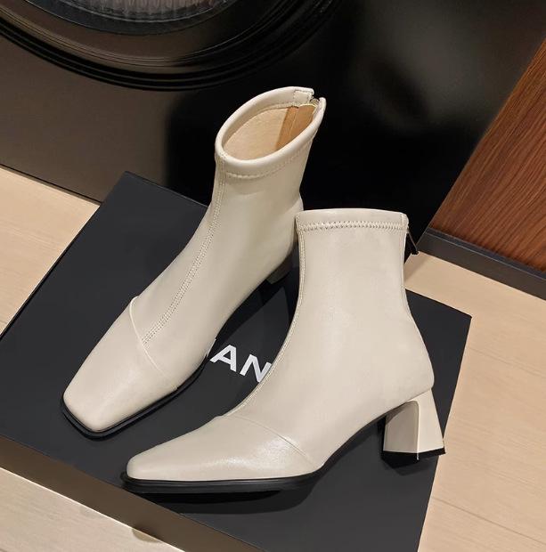 French retro thin boots women's Martin boots autumn and winter temperament foreign style square head high heels short boots thick heel elastic single