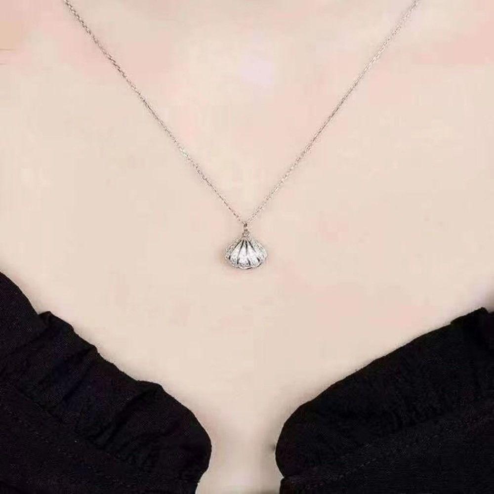 Elegant Oyster Necklace Fashionable Clavicle Chain Trendy Peach Heart Pearl Necklace  Women