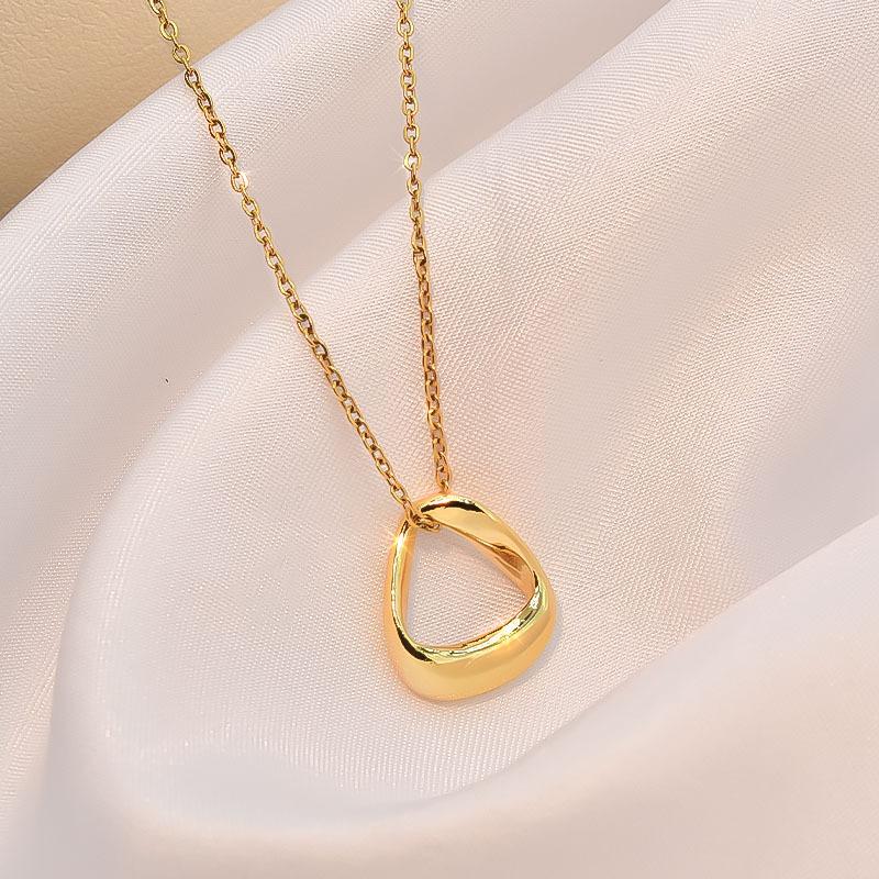 Micro-Inlaid Triangular Titanium Steel Necklace Female Creative Versatile Geometric Exquisite Pendant Collarbone Neck Chain