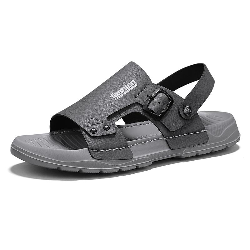 High-End Men's Sandals New Summer Outdoor Wear-Resistant Anti-Slip Soft Bot Two-Purpose Slip-On Oes Breathable PVC